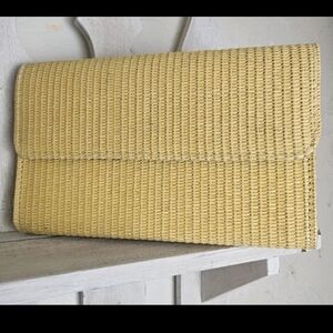 Vintage  3am Forever Yellow Woven Straw/ Raffia Crossbody Chain  Purse